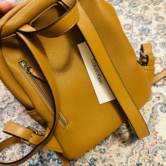 Calvin Klein backpack Néw - Picture 8 of 13
